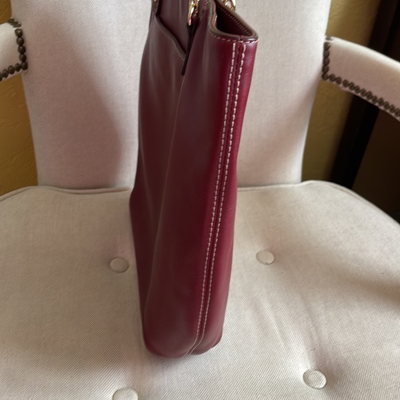 Michael Kors Tote - Picture 14 of 14